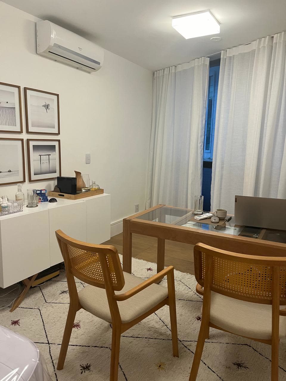 Consultório da unidade Leblon à noite